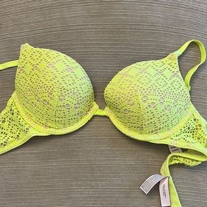 Victorias Secret NWT 34B